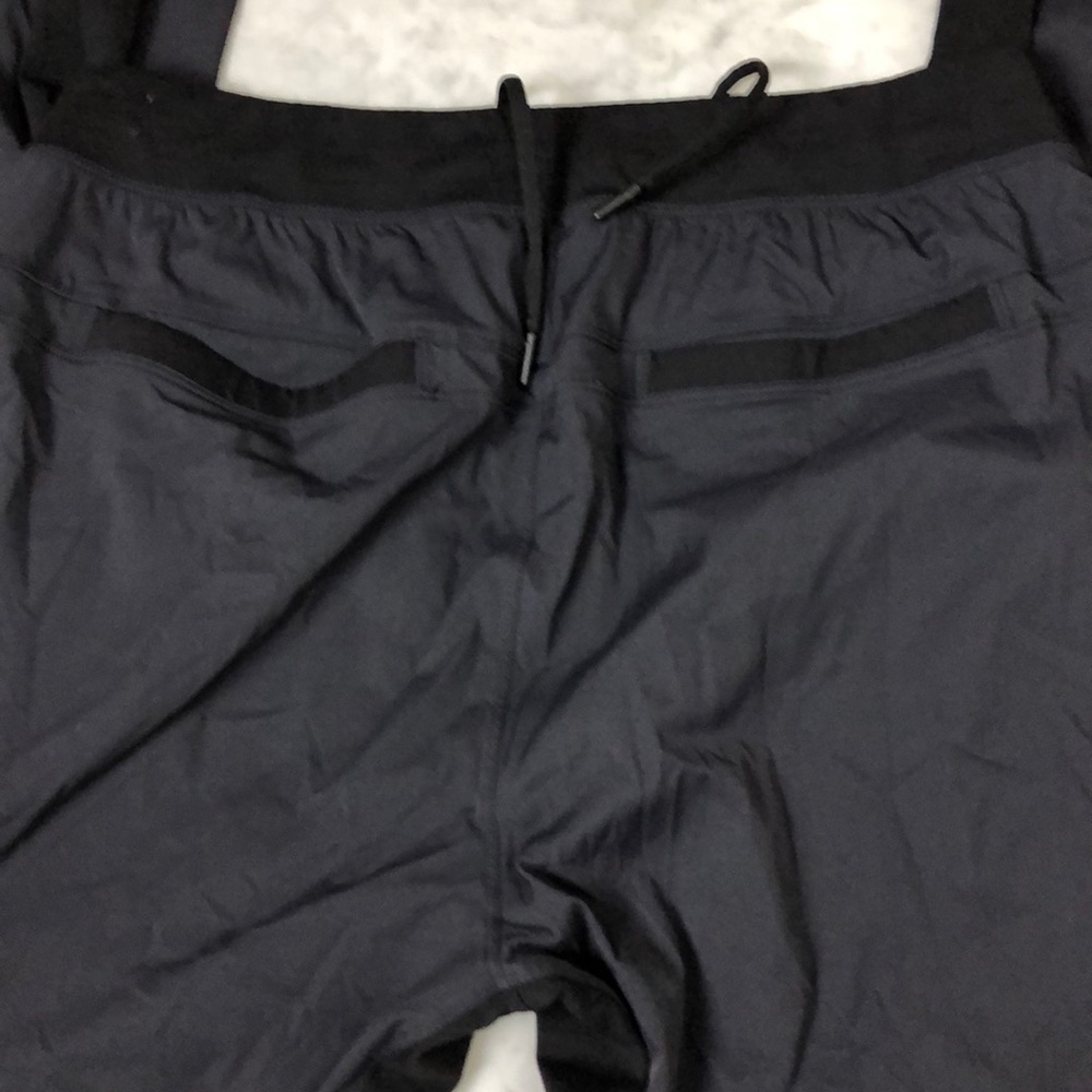 Lululemon by Berry’s pants with logo - Picture 6 of 12